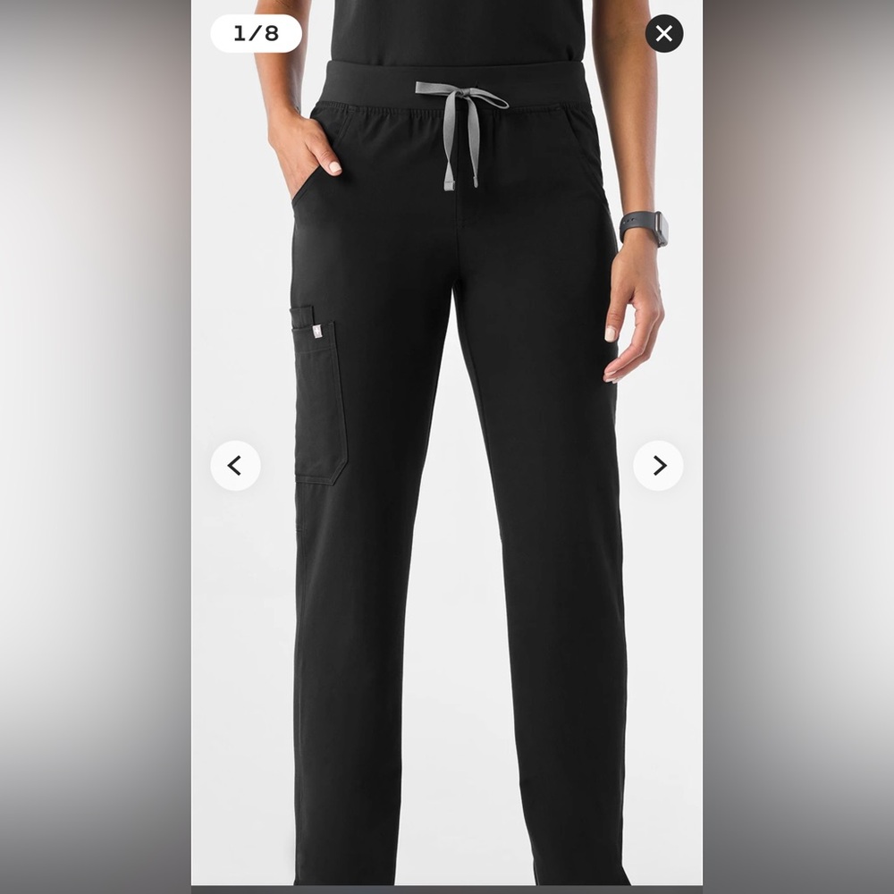 NEW Figs Women's Black Cargo Pants